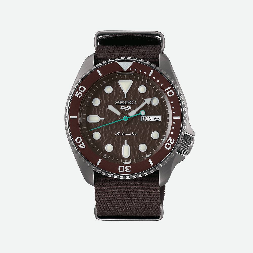 Seiko 5 Sport SRPD85K1 Sense Marrone
