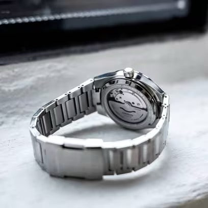 Edifice Automatico EFK-110D-1A